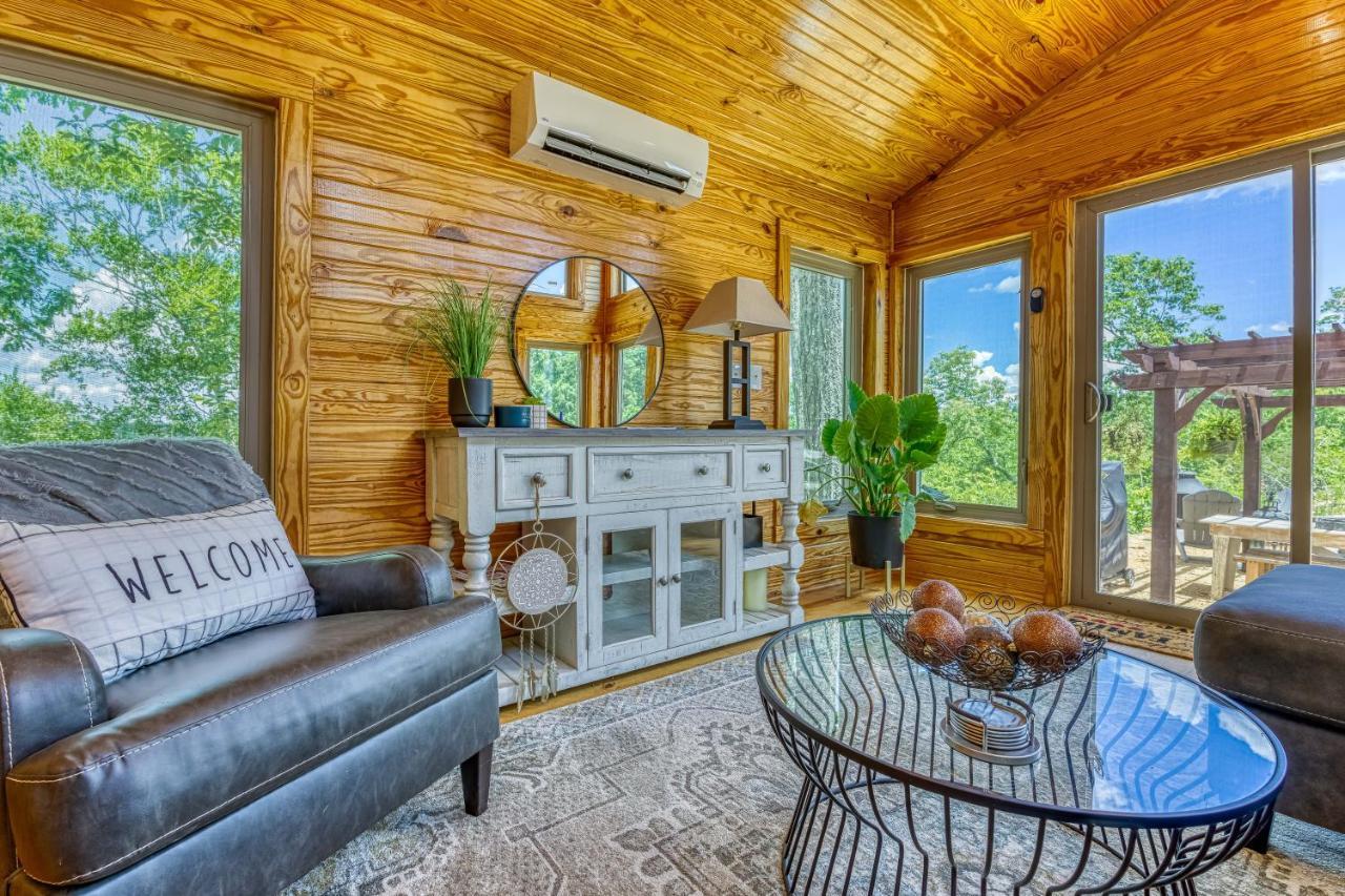 The Gemini-A Dreamy, Waterfront Tiny Cabin Rogersville Kültér fotó