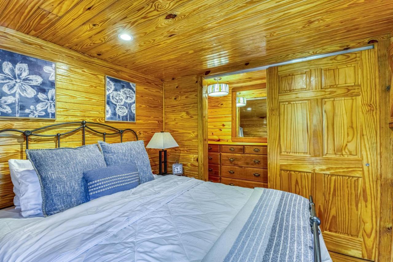 The Gemini-A Dreamy, Waterfront Tiny Cabin Rogersville Kültér fotó