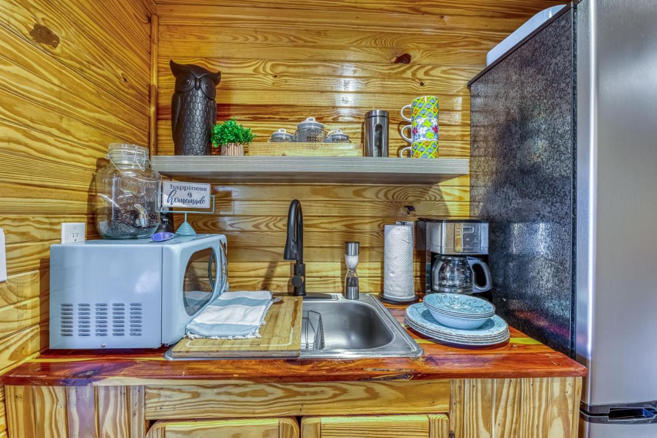 The Gemini-A Dreamy, Waterfront Tiny Cabin Rogersville Kültér fotó